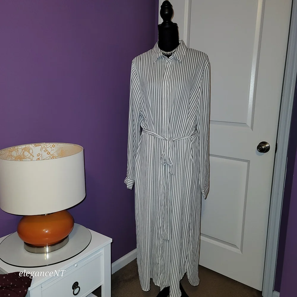 Forever 21 Black and White Belted Striped Cardigan SZ: 1X - Picture 8 of 9